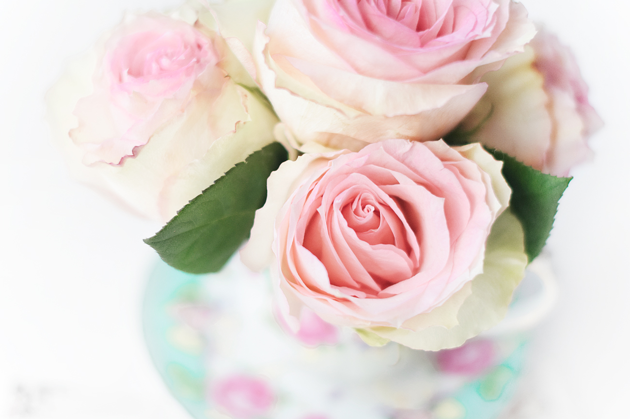 DIY rose teacup bridal bouquets